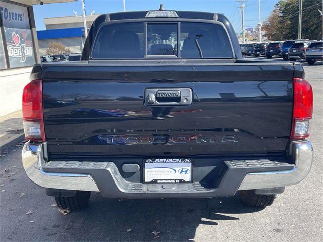 Used 2022 Toyota Tacoma SR5 w/ SR5 Appearance Package (SM) image 5