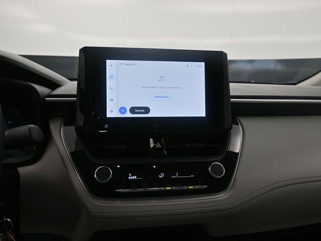 Used 2026 Toyota Corolla Cross L image 10