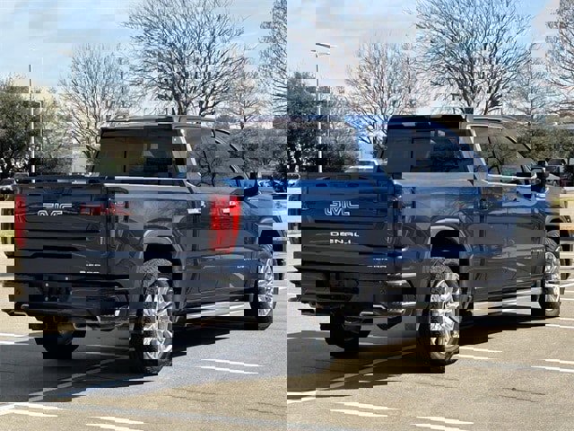 Used 2023 GMC Sierra 1500 Denali image 4