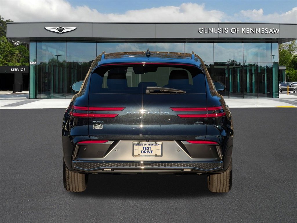 Used 2026 Genesis GV70 2.5T Select image 6