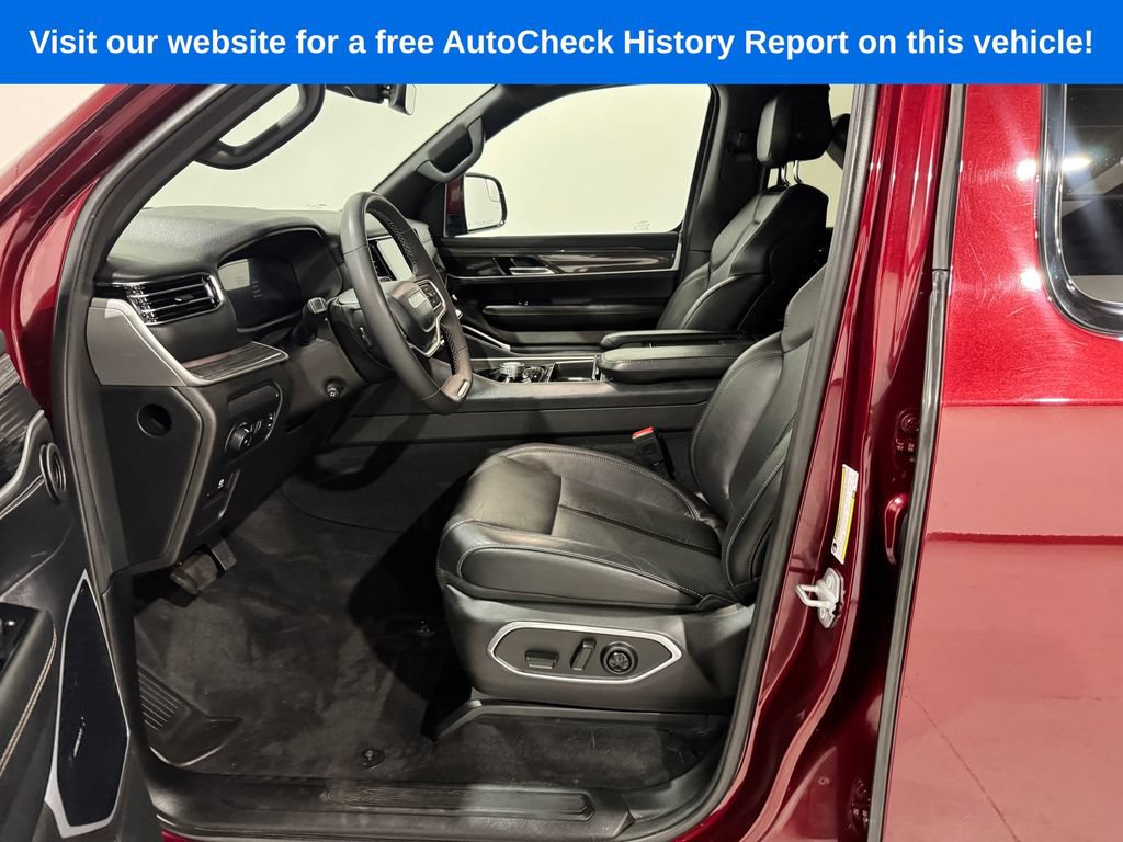 Used 2022 Jeep Wagoneer Series III w/ Flexible Seating Group AWD/4WD image 15