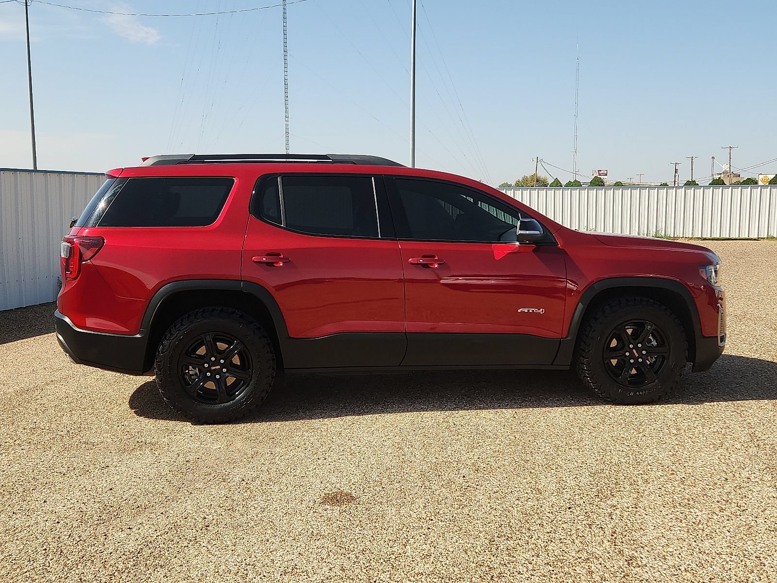 Used 2023 GMC Acadia AT4 w/ Technology Package AWD/4WD image 3