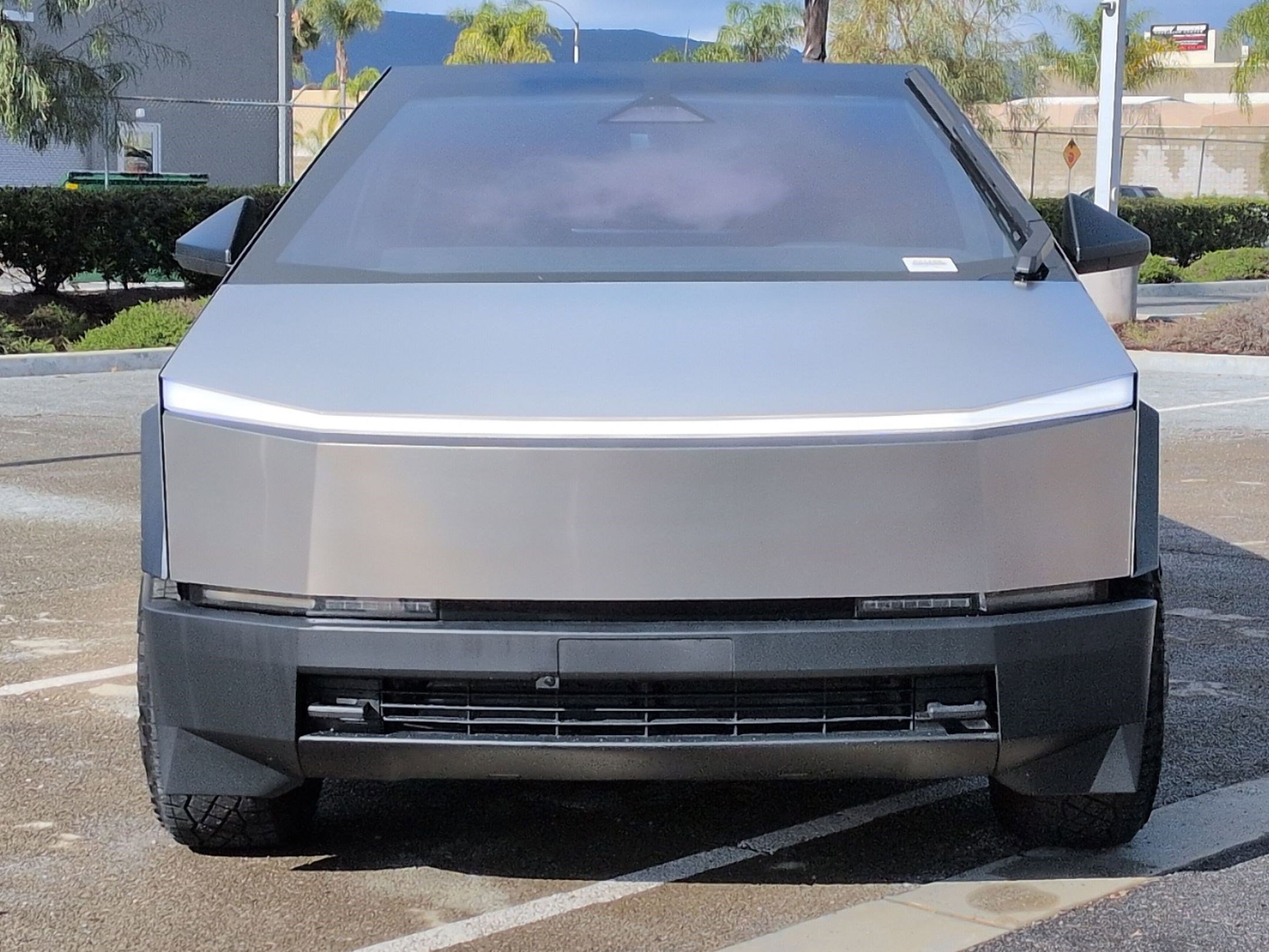 Used 2024 Tesla Cybertruck Cyberbeast AWD/4WD image 3