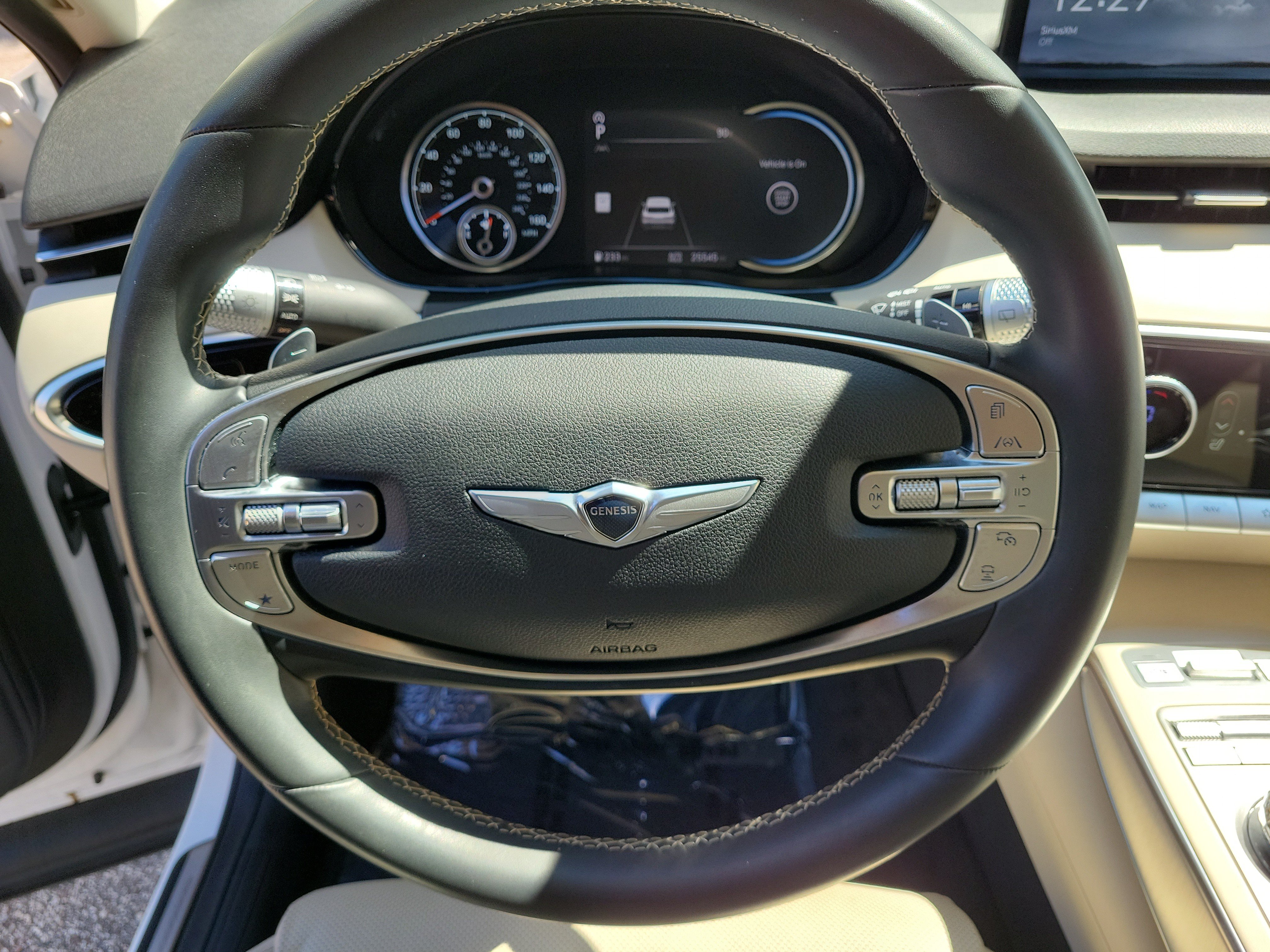 Used 2025 Genesis GV70 2.5T w/ Select Package AWD/4WD image 23