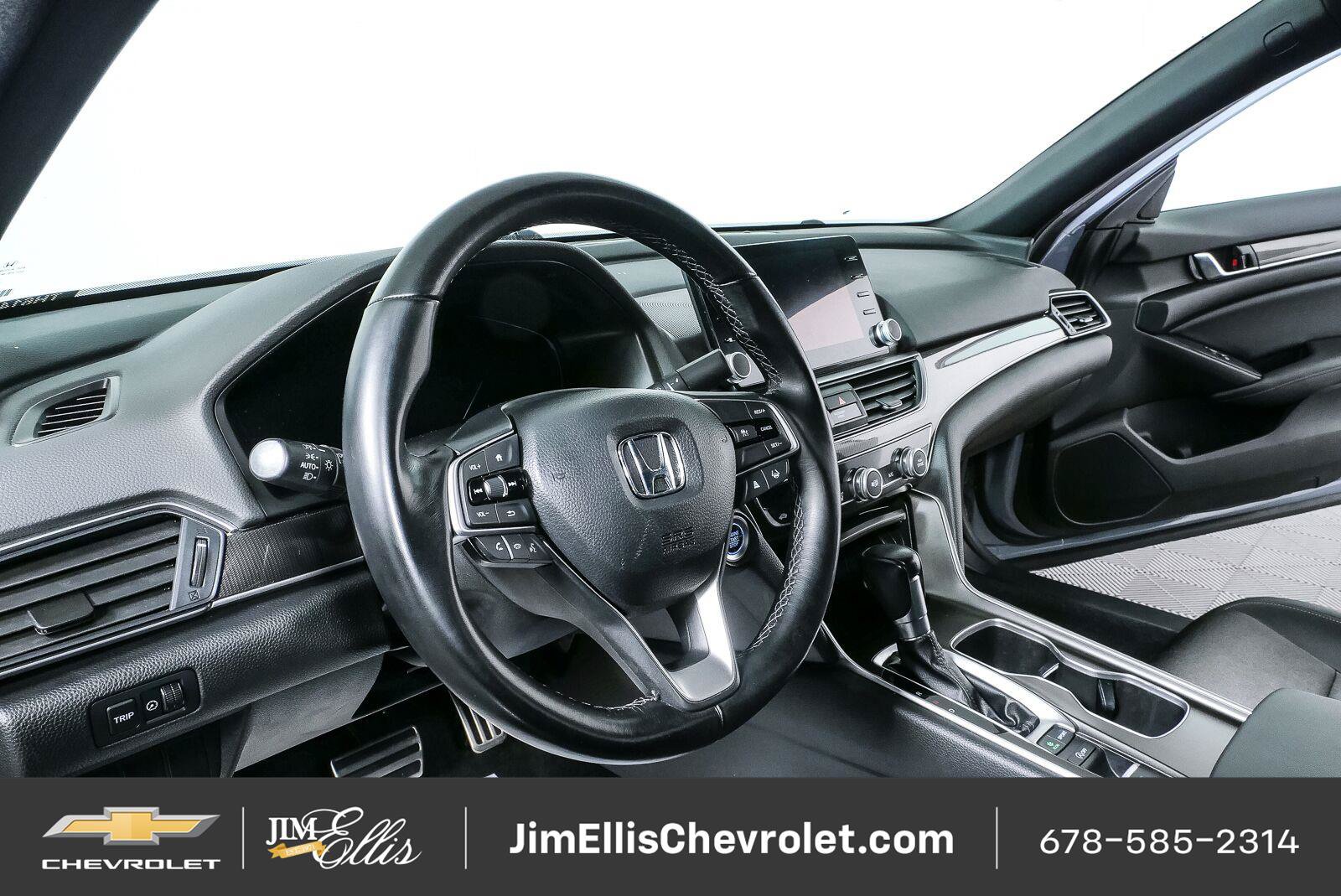 Used 2022 Honda Accord Sport image 4
