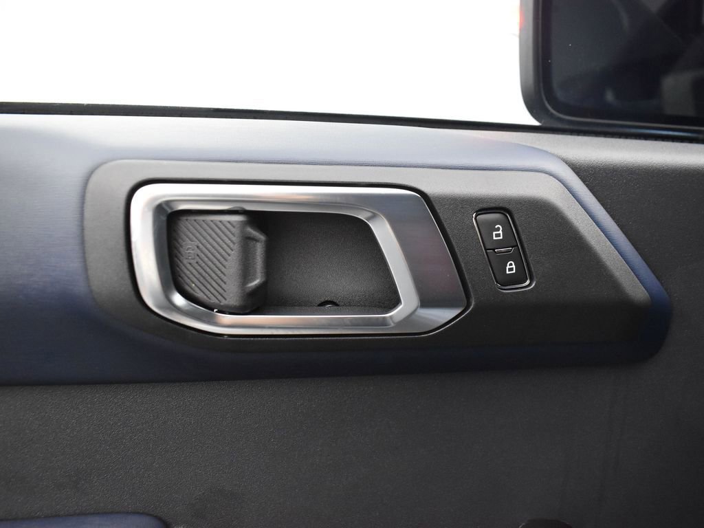 New 2025 Ford Bronco Raptor w/ Interior Carbon Fiber Pack image 11