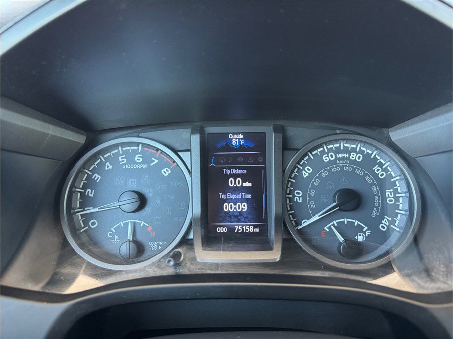 Used 2017 Toyota Tacoma TRD Off-Road w/ Tow Package AWD/4WD image 16