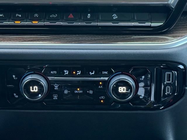 Used 2026 Chevrolet Silverado 1500 LT Trail Boss w/ LT Trail Boss Premium Package image 4