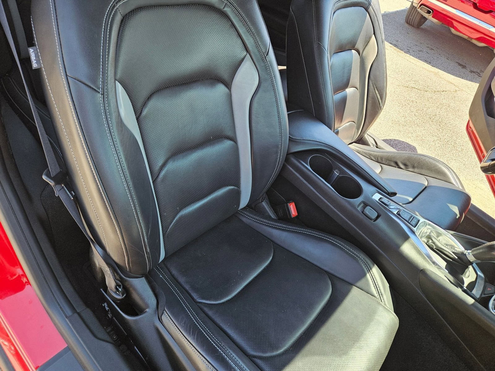 Used 2021 Chevrolet Camaro LT w/ RS Package RWD image 29