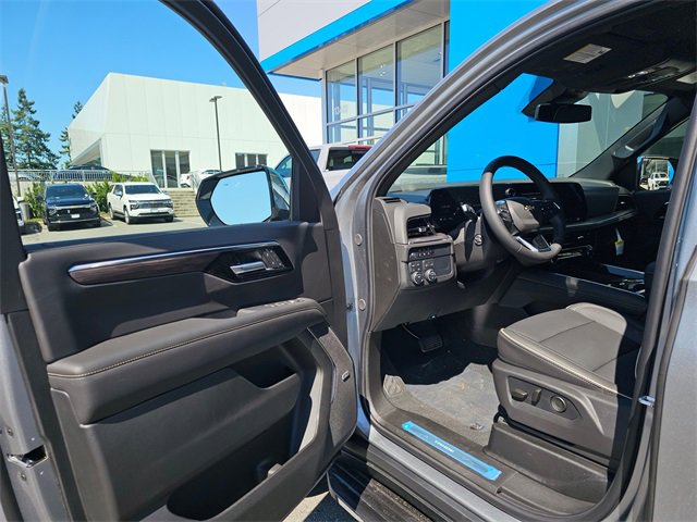 New 2025 Chevrolet Tahoe Premier w/ LPO, Illumination Package image 17