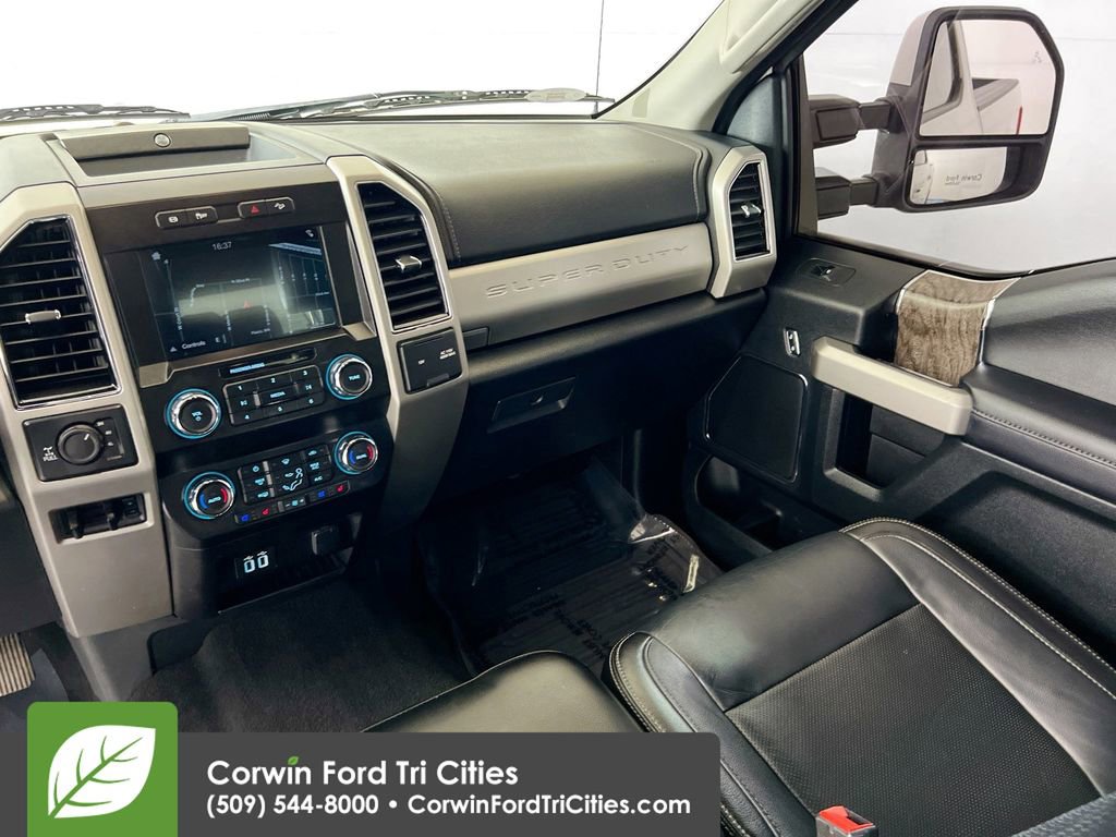 Used 2019 Ford F250 Lariat w/ Lariat Value Package image 24