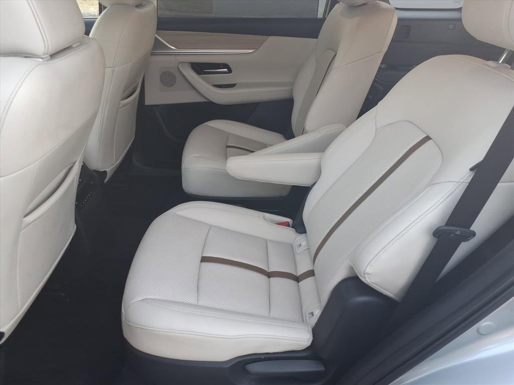 Used 2024 MAZDA CX-90 Plug-In Hybrid w/ Premium Plus image 21