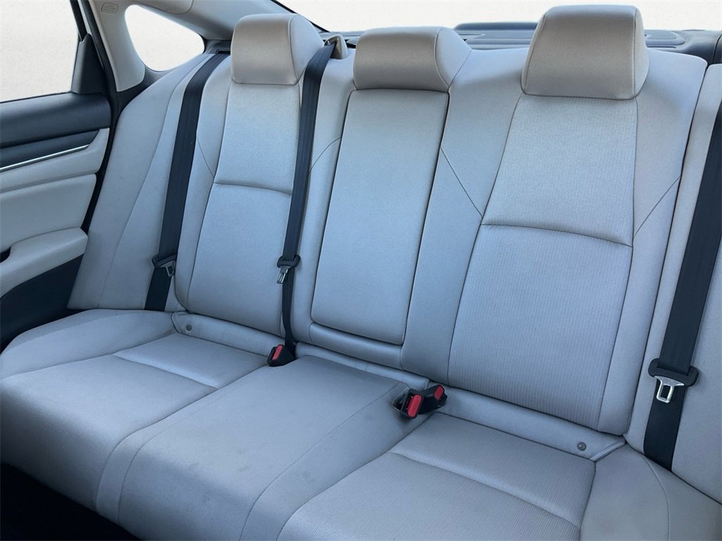 Used 2022 Honda Accord LX image 9