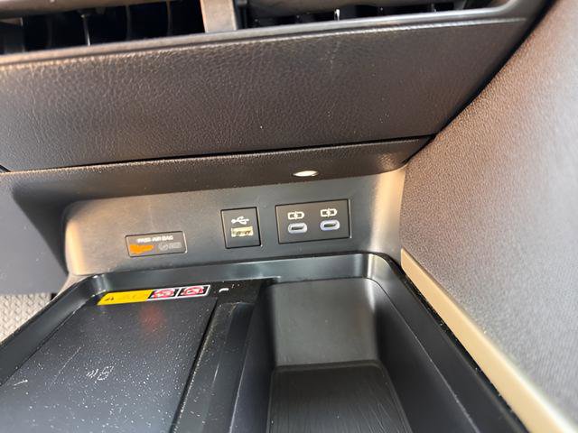 Used 2025 Toyota Camry LE image 25