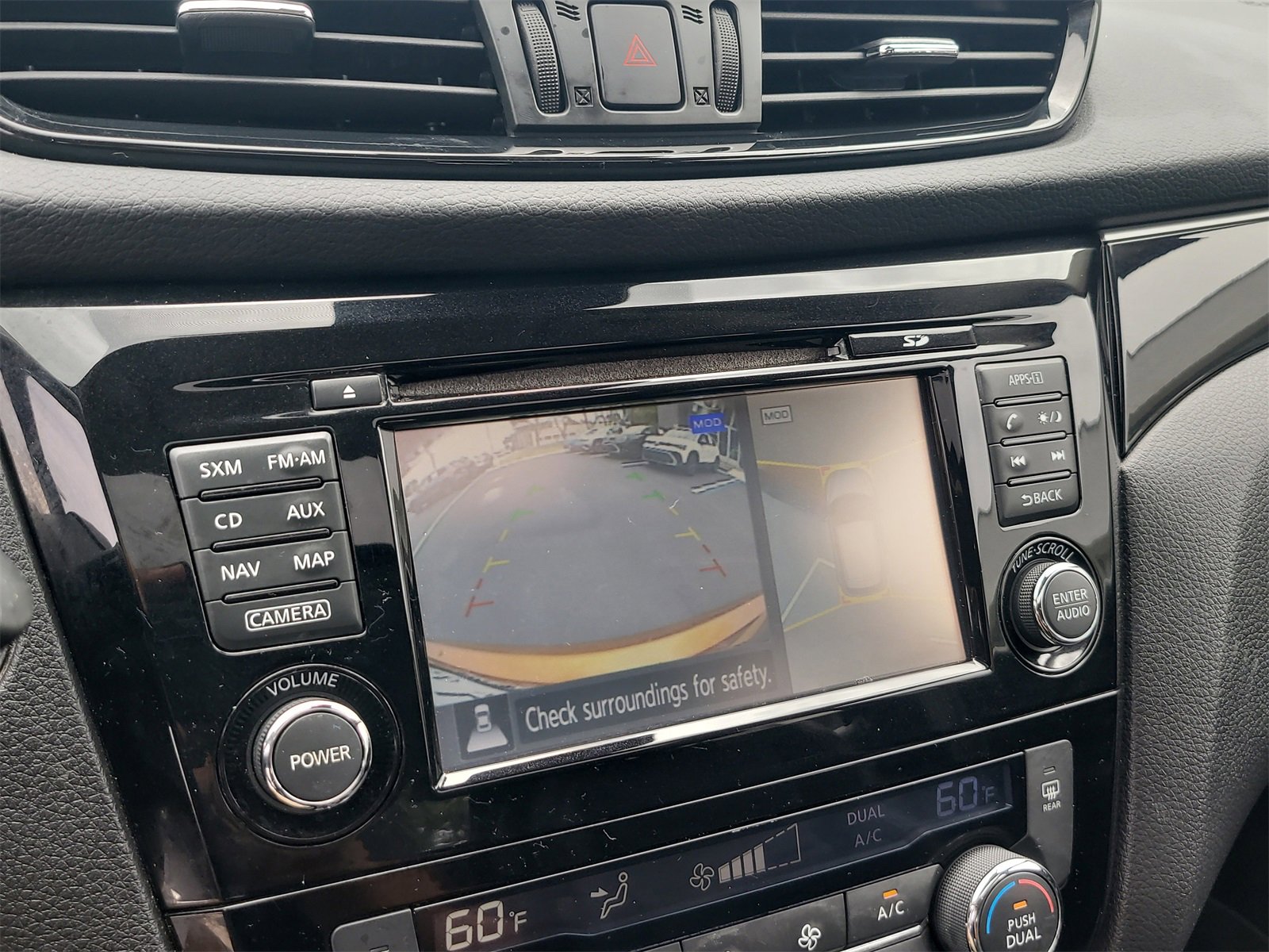 Used 2017 Nissan Rogue Sport SL w/ SL Premium Package image 24