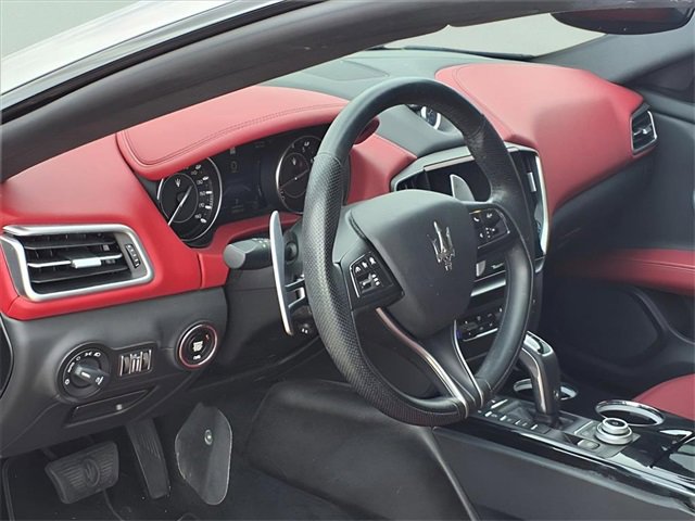 Used 2022 Maserati Ghibli Modena Q4 image 8