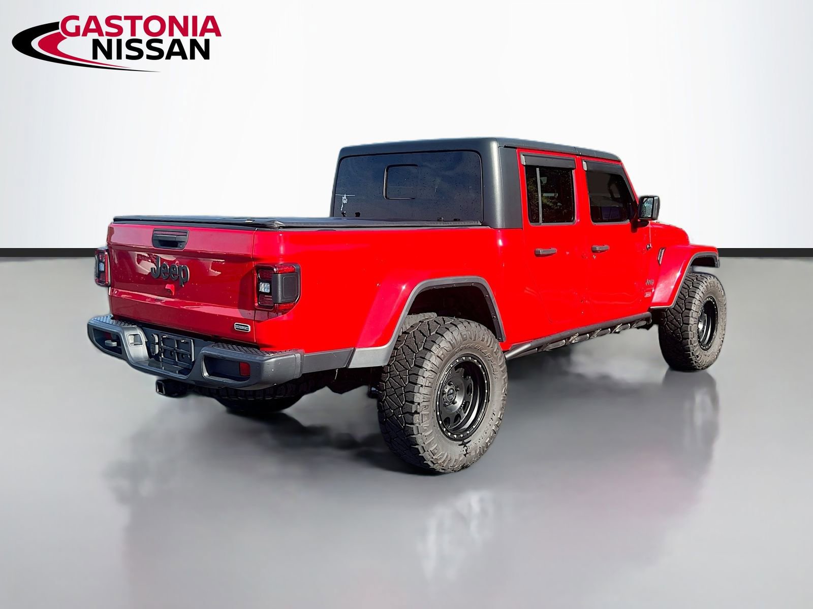 Used 2020 Jeep Gladiator Overland AWD/4WD image 9