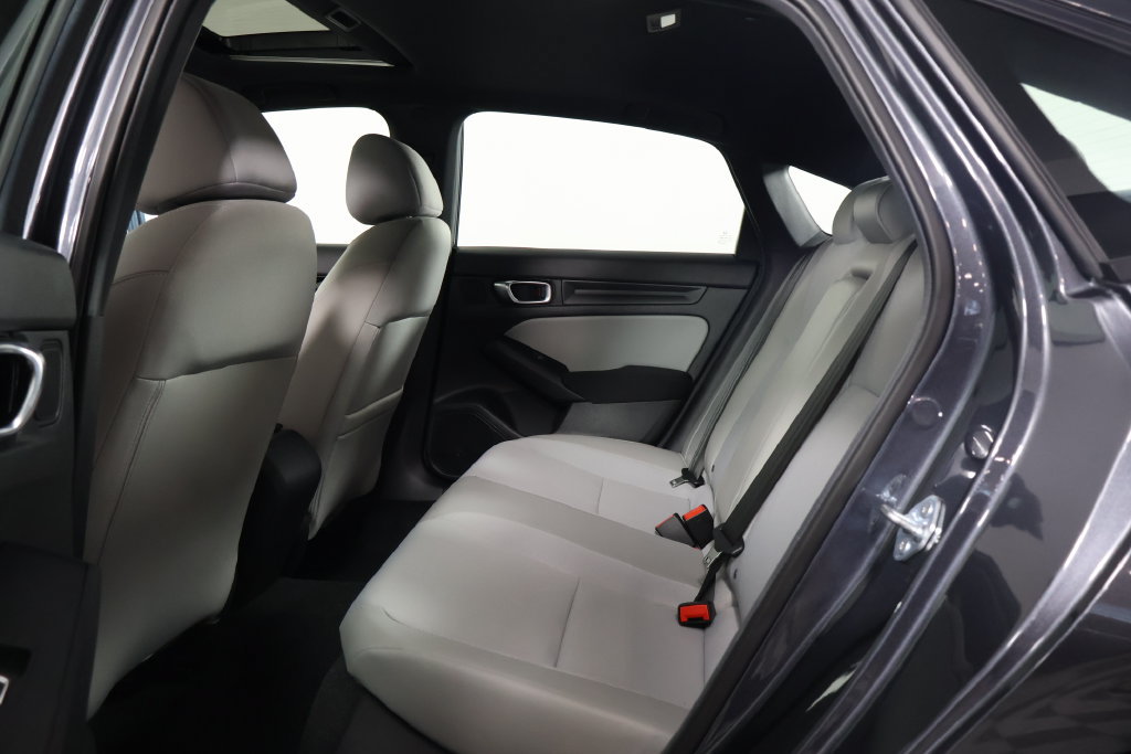 Used 2025 Honda Civic Sport image 11