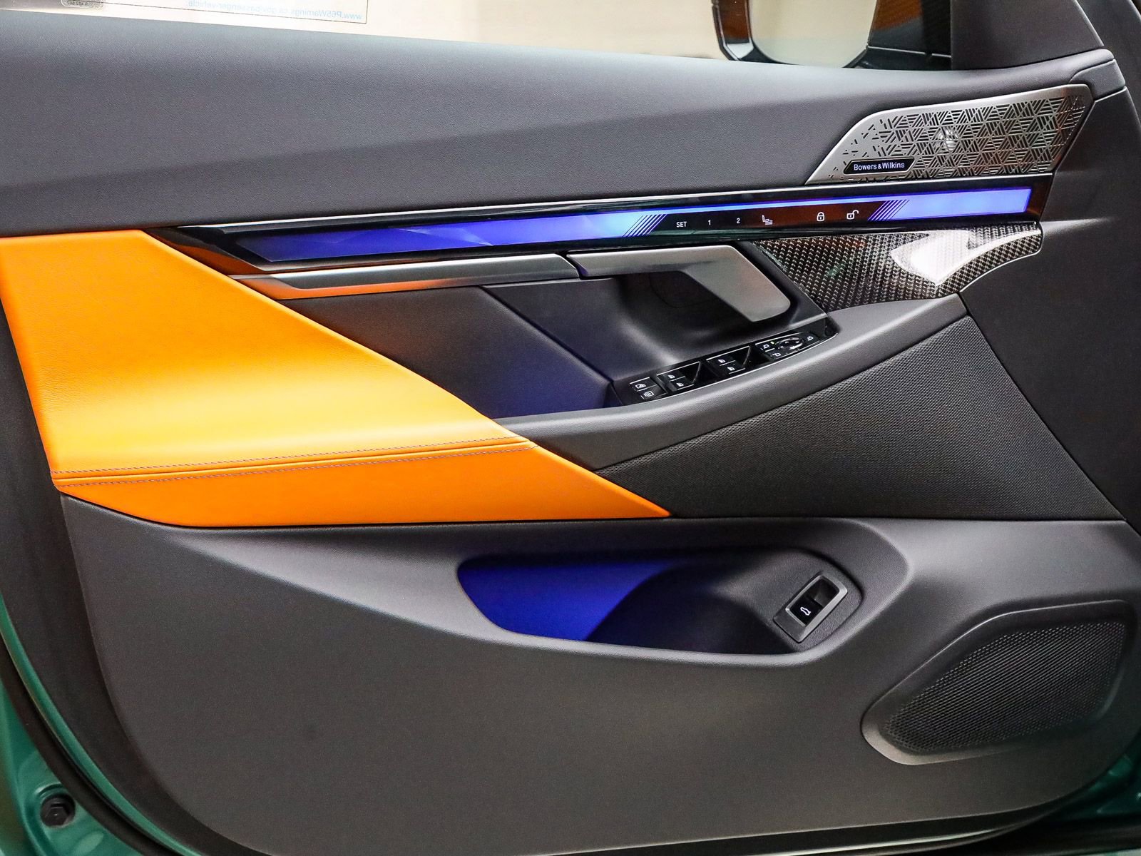 Used 2026 BMW M5 w/ Carbon Package image 19