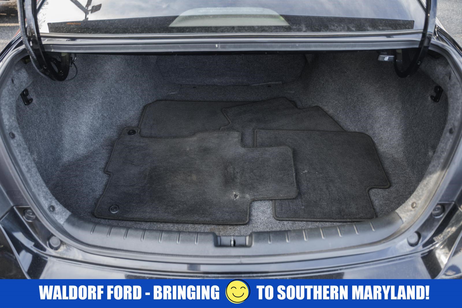 Used 2017 Honda Accord LX image 9