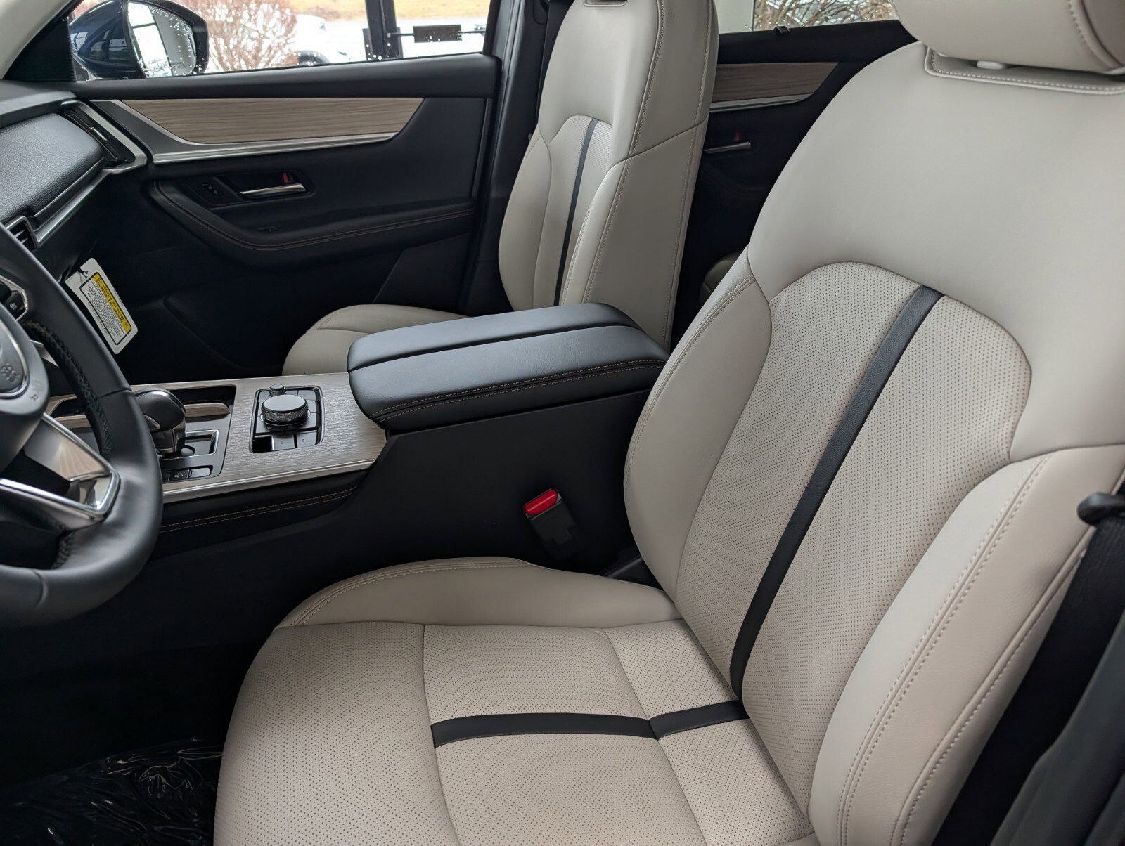 New 2026 MAZDA CX-90 Plug-In Hybrid w/ Preferred image 10