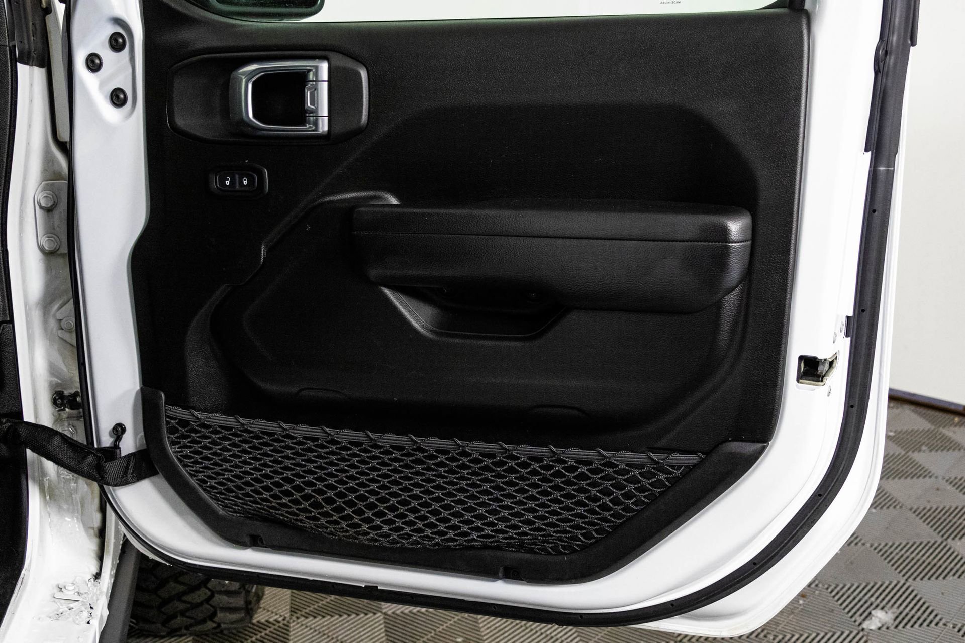 Used 2021 Jeep Wrangler Unlimited Sport image 38