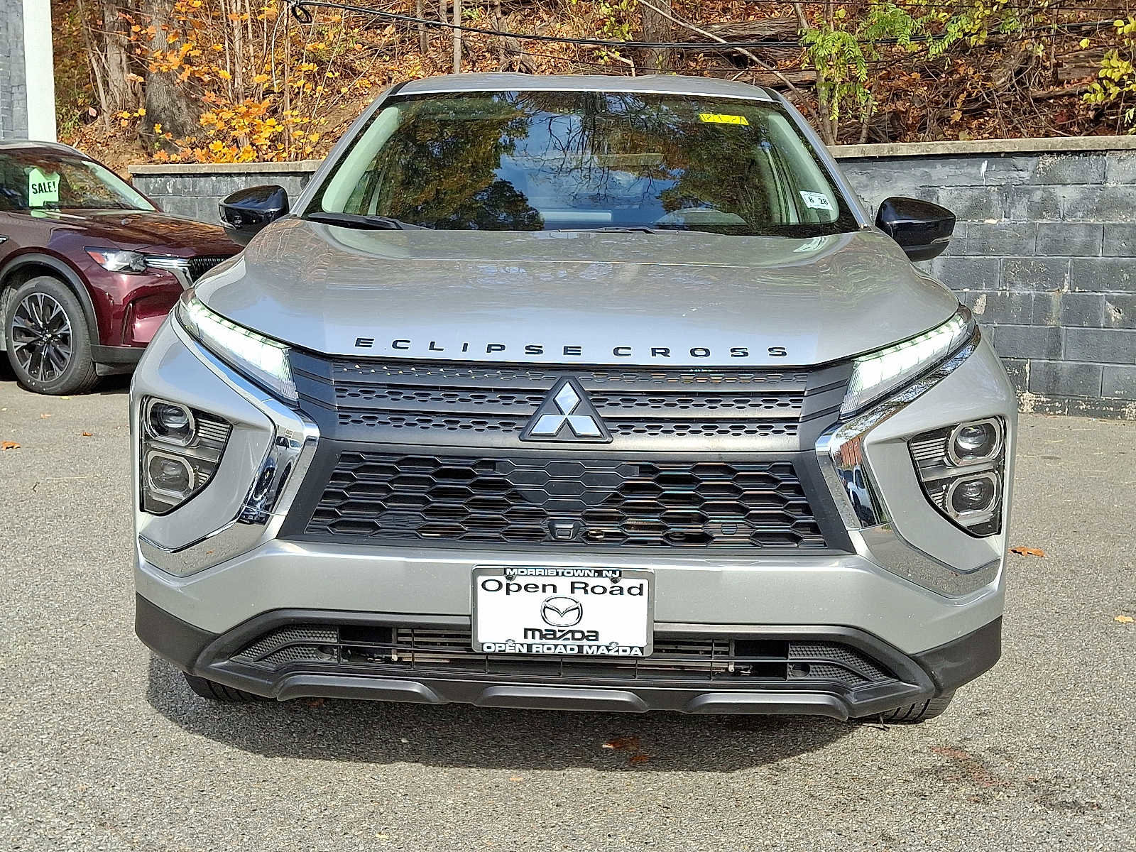 Used 2023 Mitsubishi Eclipse Cross LE image 2