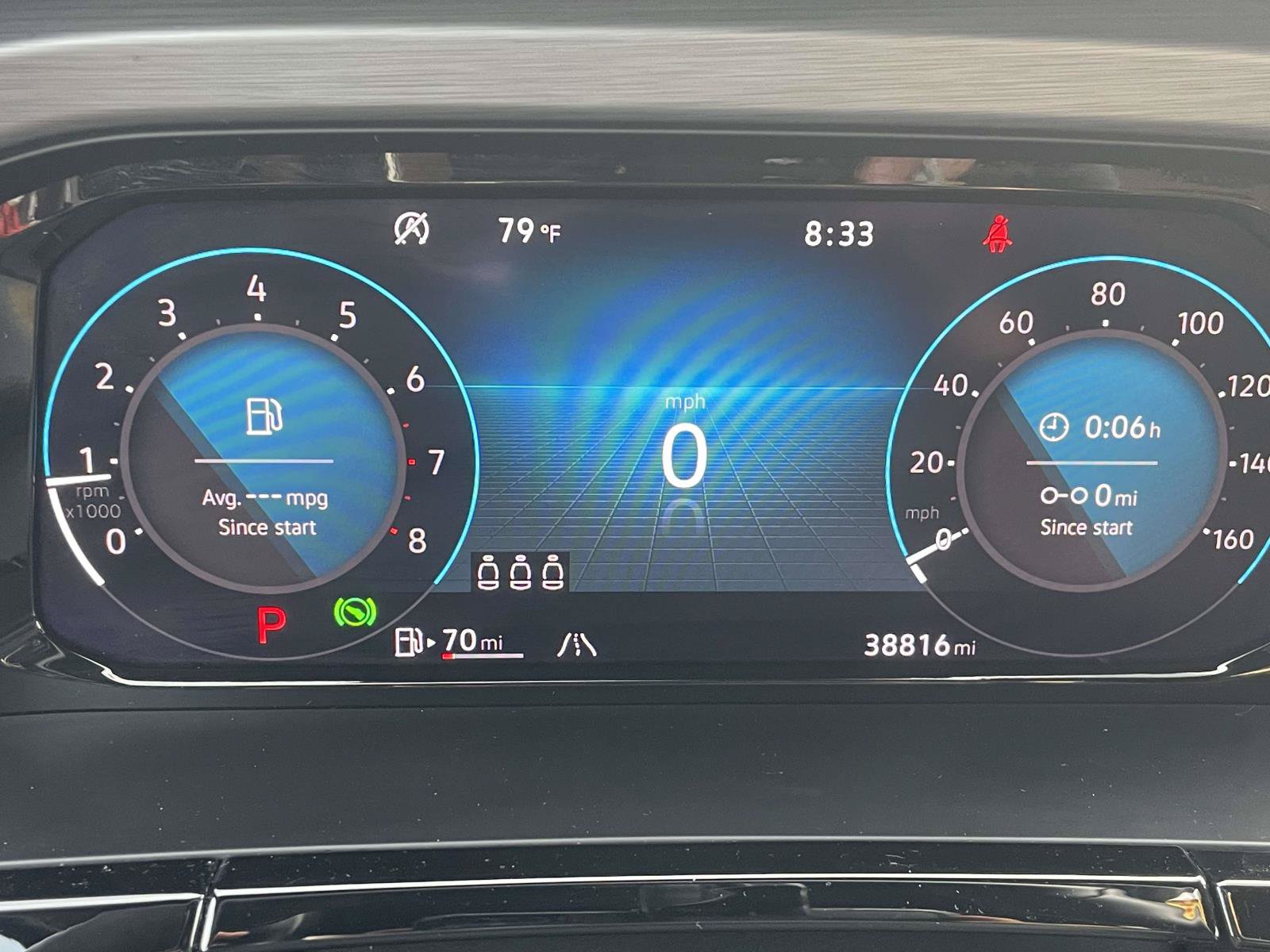 Certified 2025 Volkswagen Atlas Cross Sport SE FWD image 22