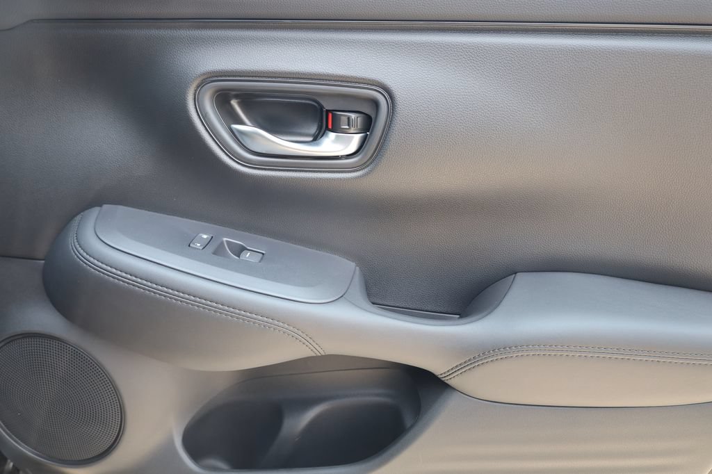 New 2027 Honda HR-V LX image 32