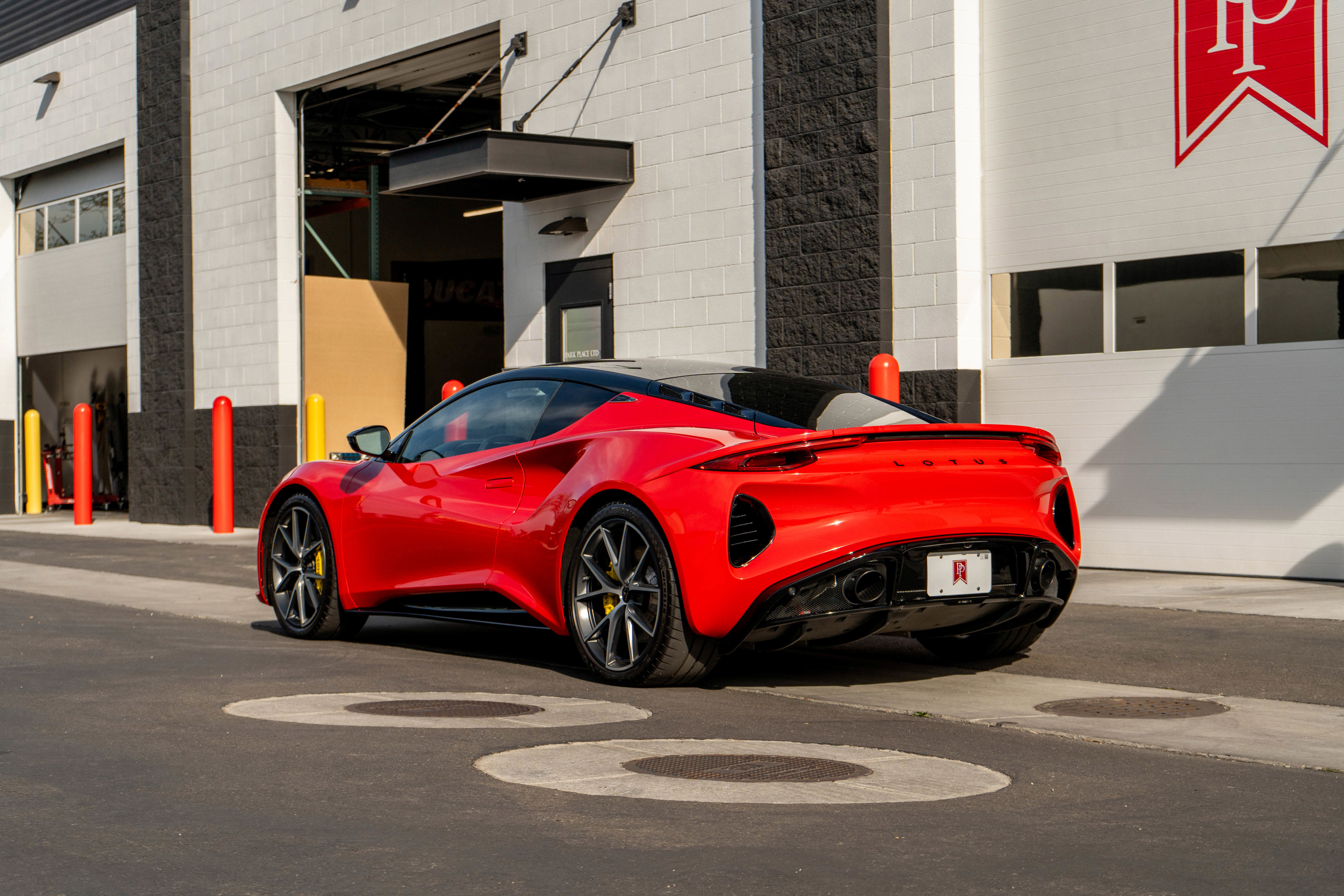 Used 2025 Lotus Emira image 47