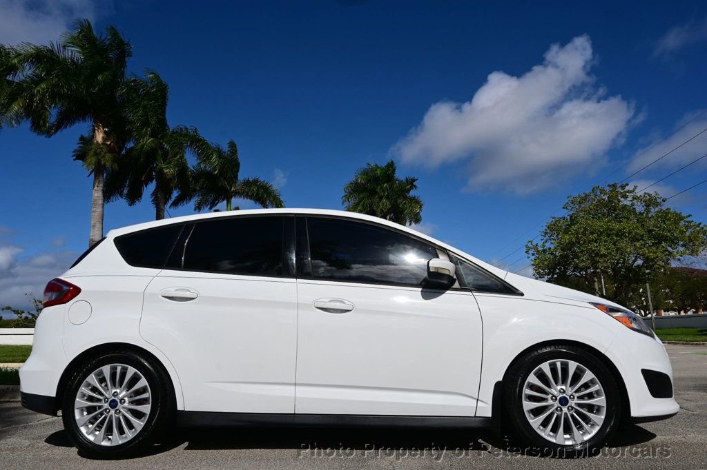Used 2017 Ford C-MAX SE w/ Equipment Group 201A image 2