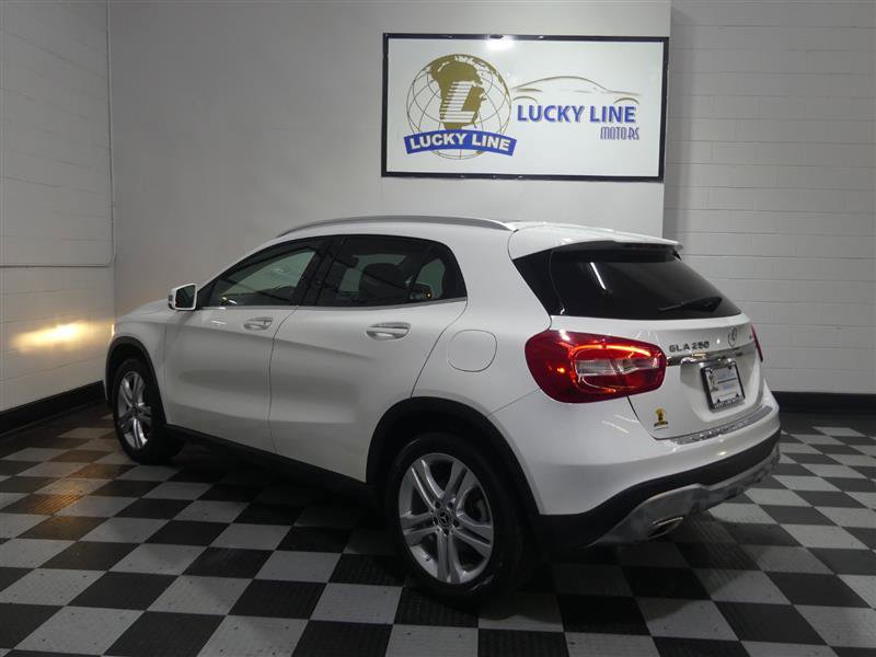 Used 2019 Mercedes-Benz GLA 250 4MATIC image 11