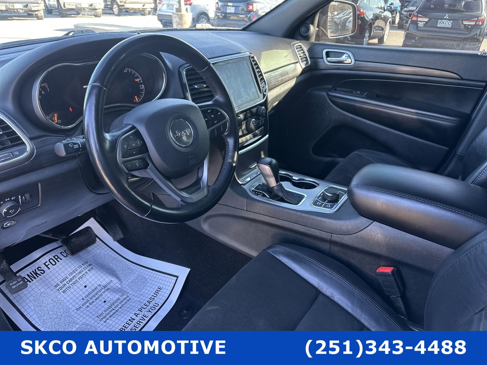 Used 2022 Jeep Grand Cherokee Laredo X image 20