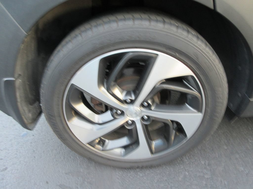 Used 2018 Hyundai Tucson Limited w/ Ultimate Package 02 AWD/4WD image 9