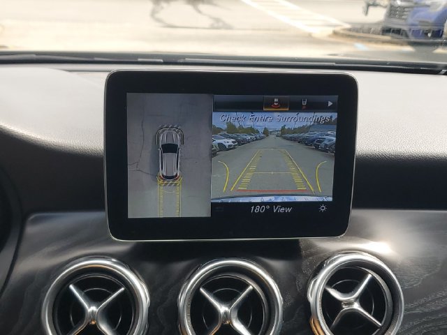 Used 2018 Mercedes-Benz GLA 250 4MATIC image 28