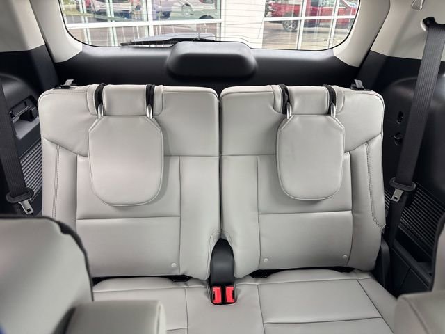 New 2026 Ford Explorer Active w/ Active Comfort Package image 21