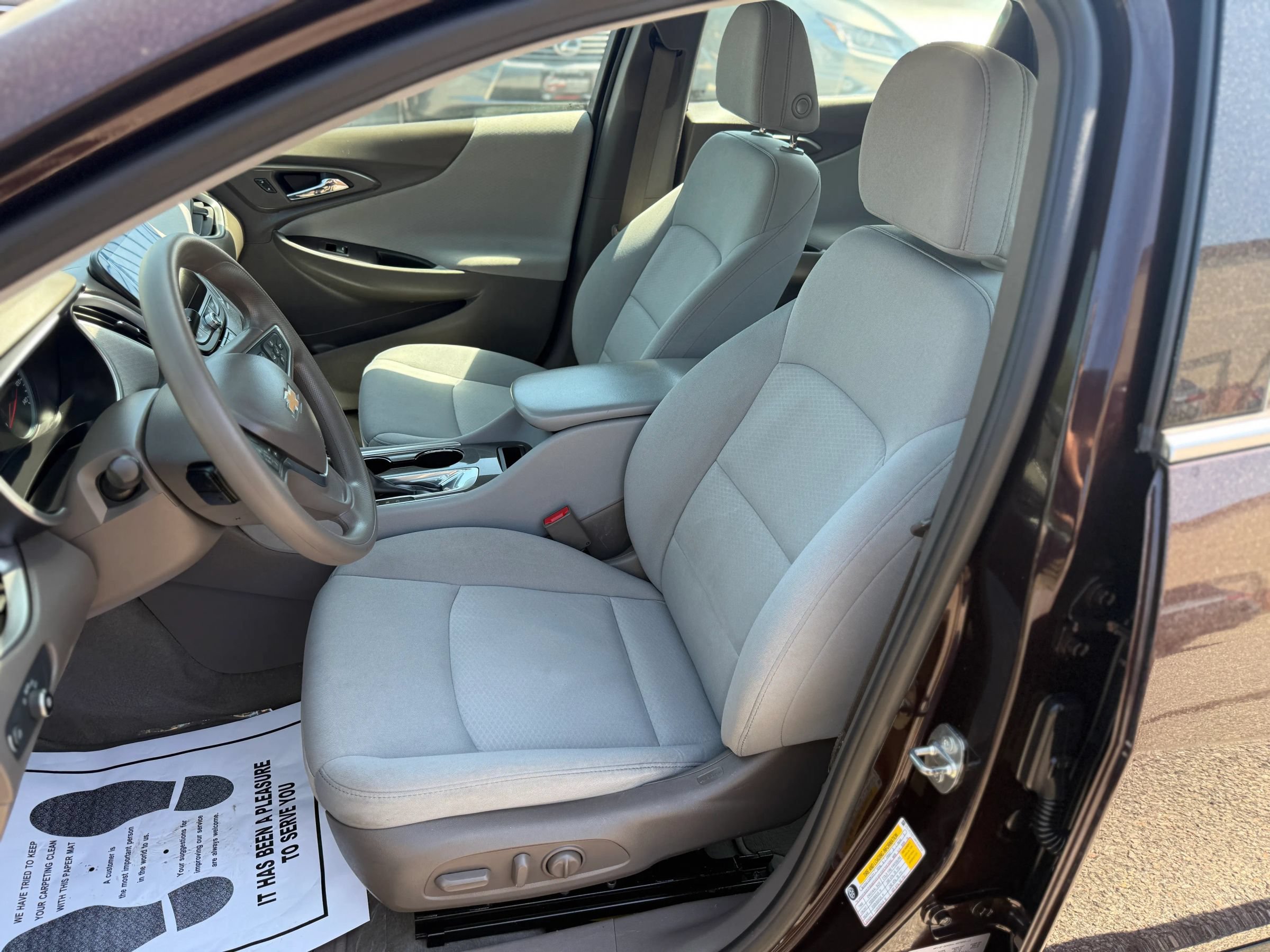 Used 2021 Chevrolet Malibu LS w/ Driver Confidence Package II FWD image 12