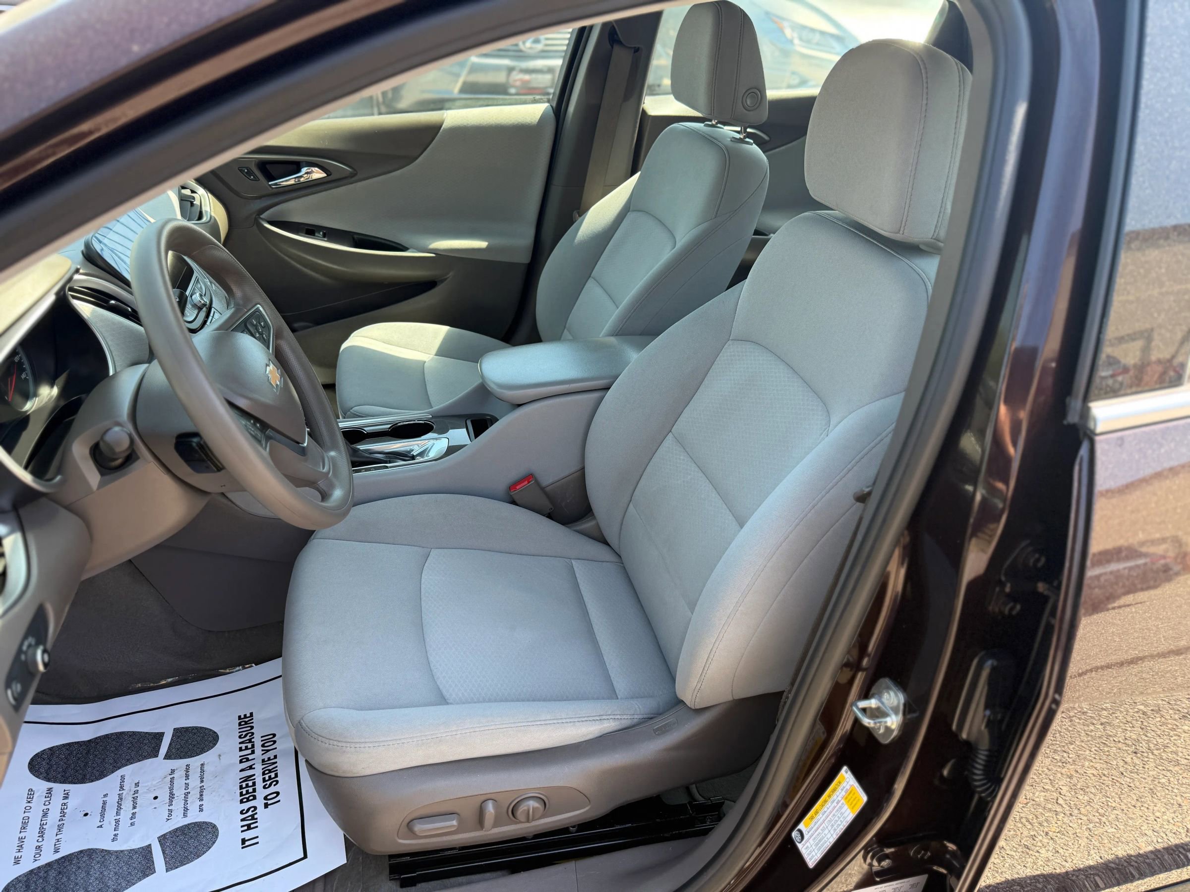 Used 2021 Chevrolet Malibu LS w/ Driver Confidence Package II FWD image 12