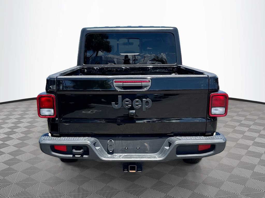 Used 2022 Jeep Gladiator Sport AWD/4WD image 7