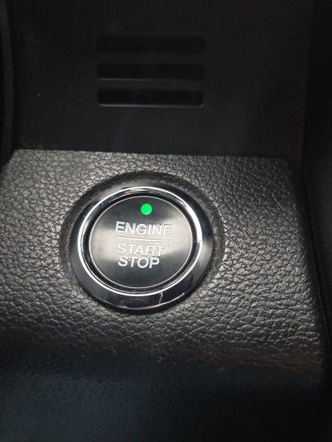 Used 2021 Ford Expedition XLT image 29