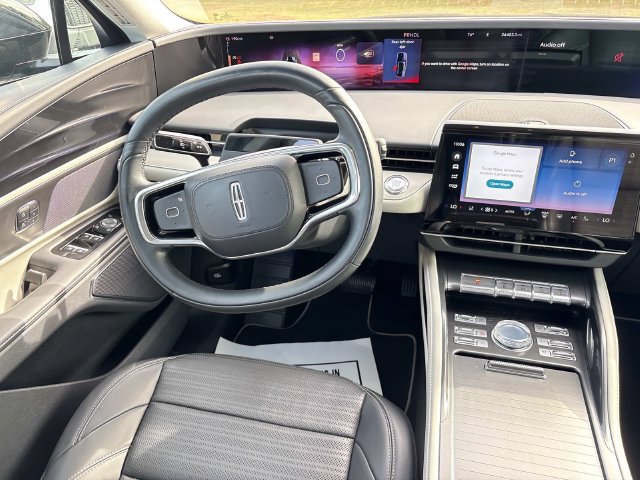 Certified 2024 Lincoln Nautilus Reserve AWD/4WD image 15