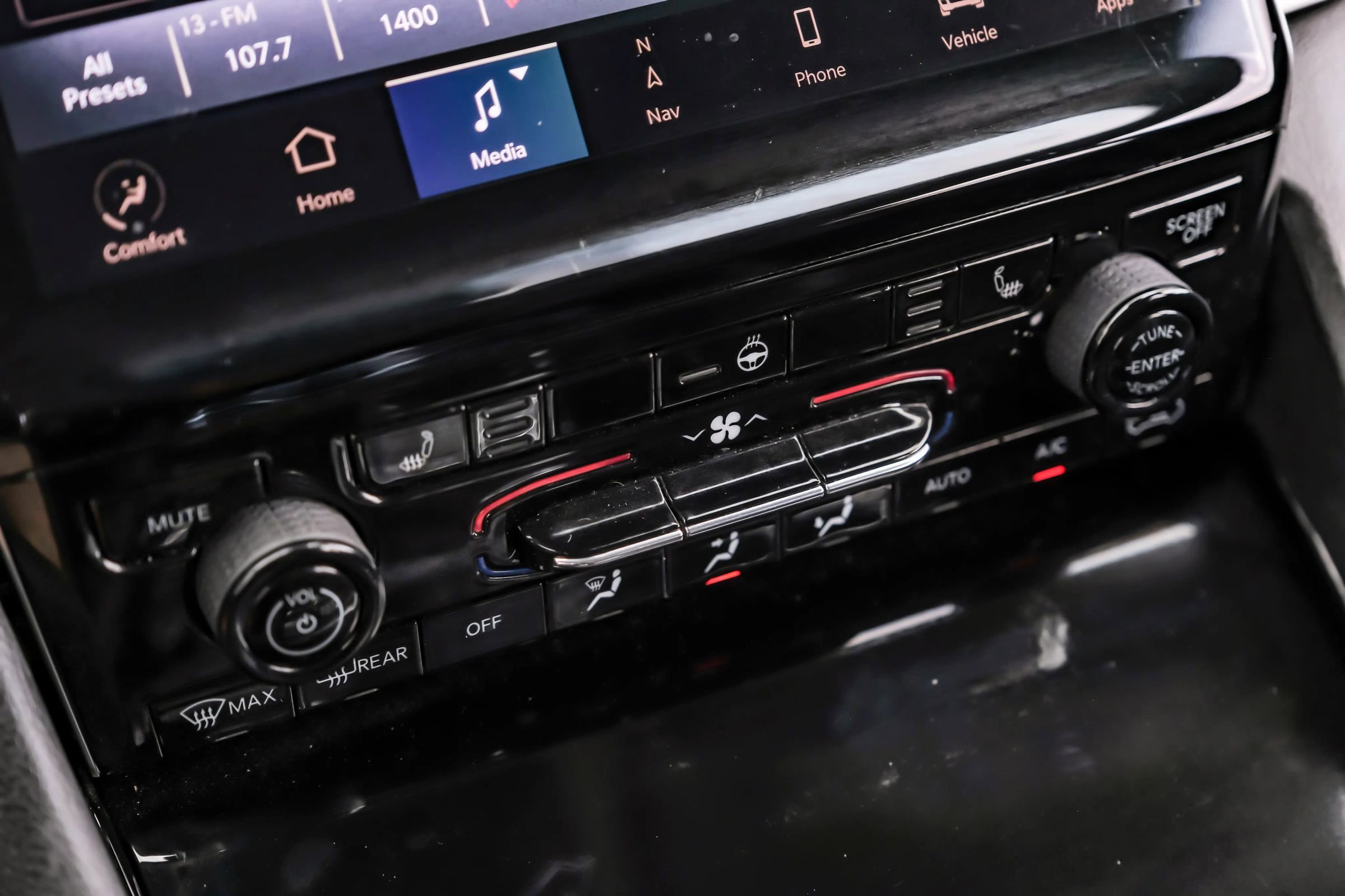 Used 2021 Jeep Grand Cherokee L Limited w/ Trailer Tow Group (B) image 27