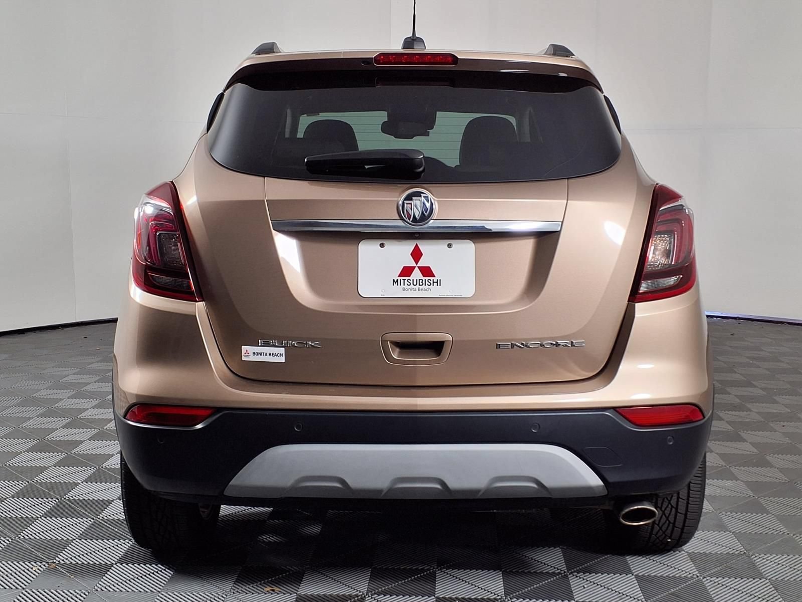 Used 2018 Buick Encore Premium FWD image 6