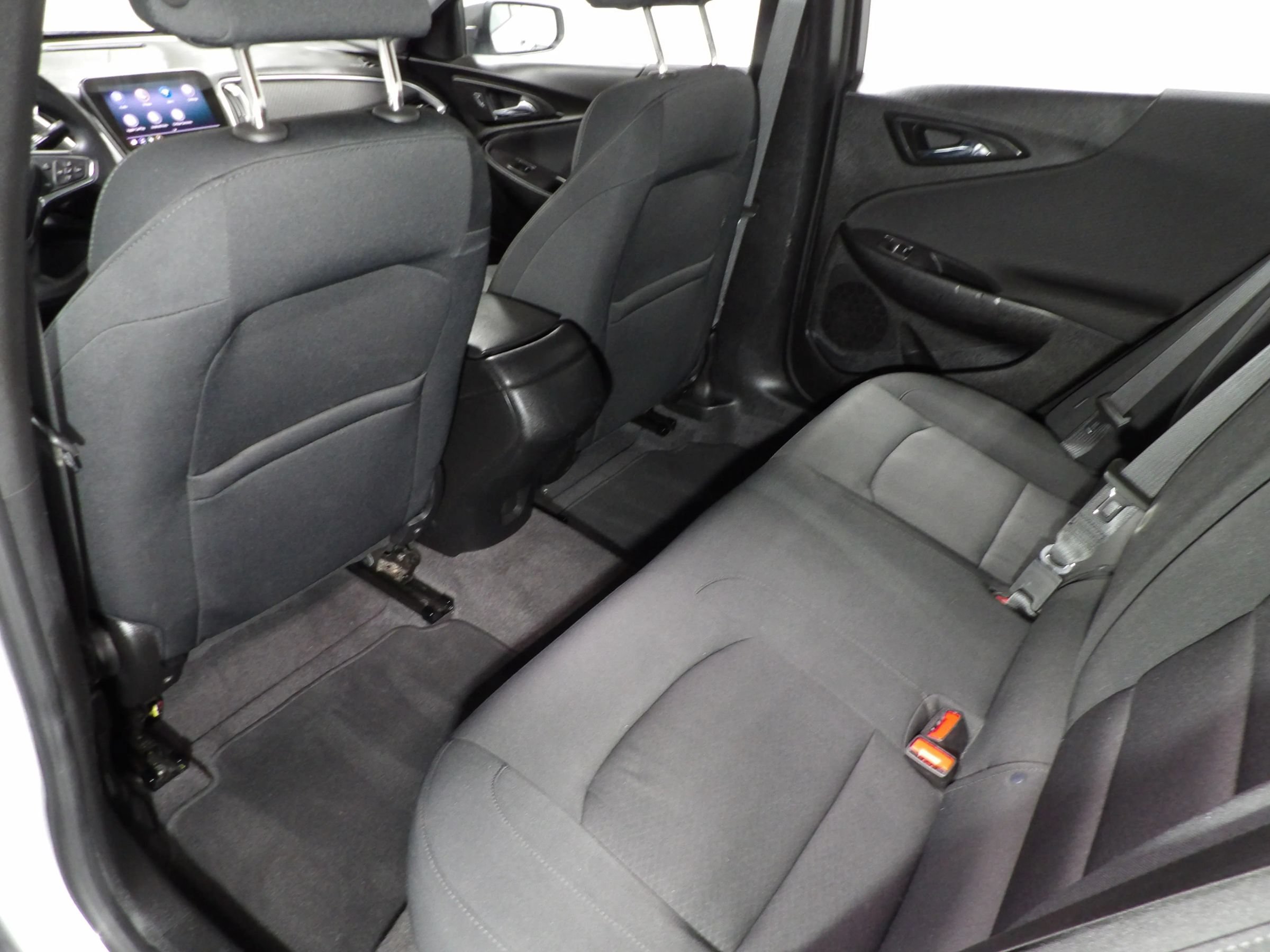 Used 2020 Chevrolet Malibu LS FWD image 10
