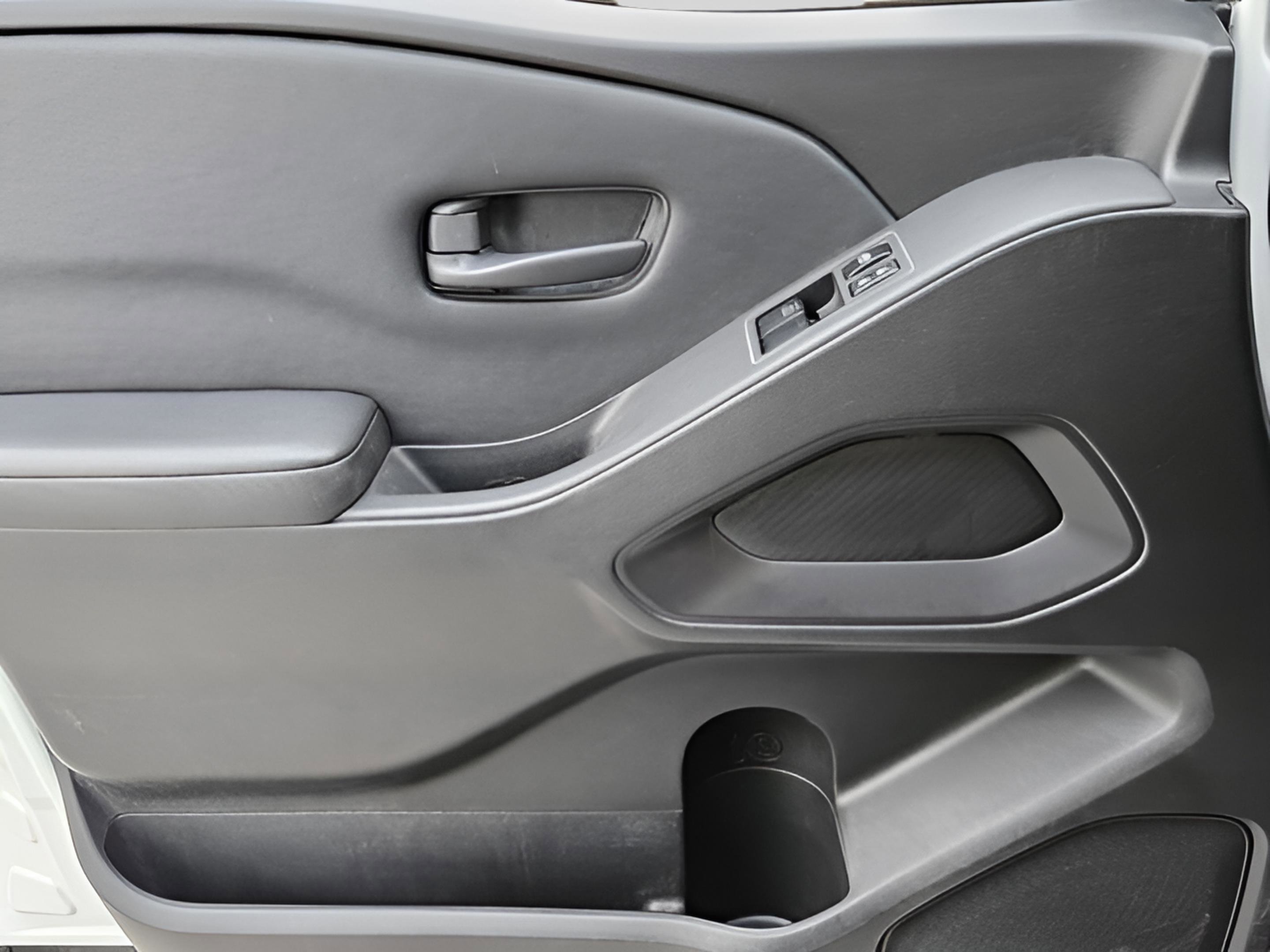 Used 2024 Nissan Frontier S w/ Technology Package image 22