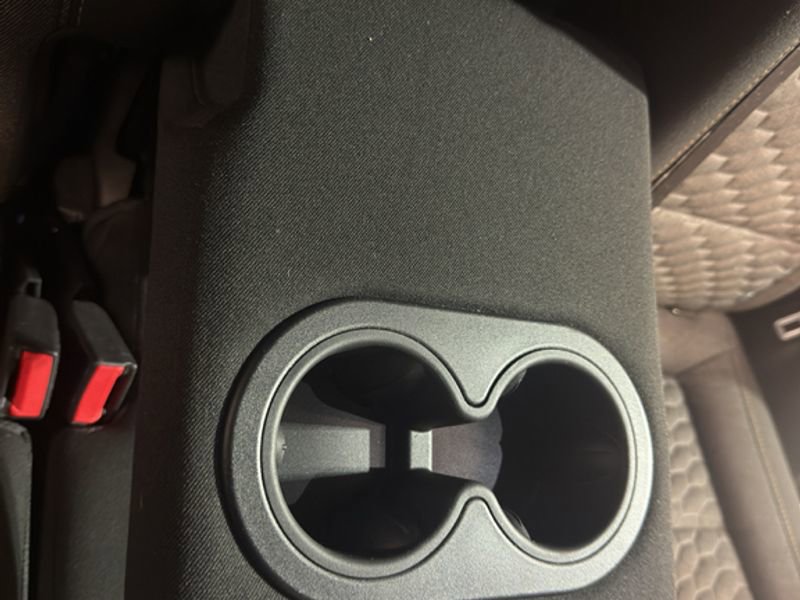 Used 2019 Chevrolet Equinox LT image 25