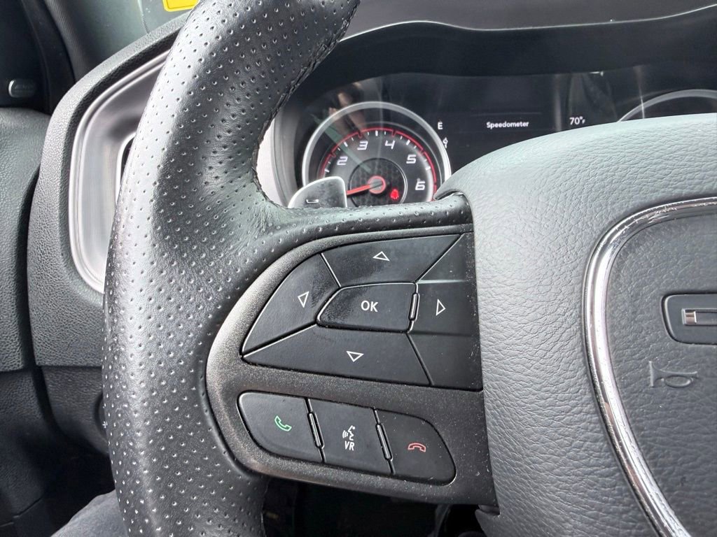 Used 2023 Dodge Charger R/T w/ Technology Group image 13