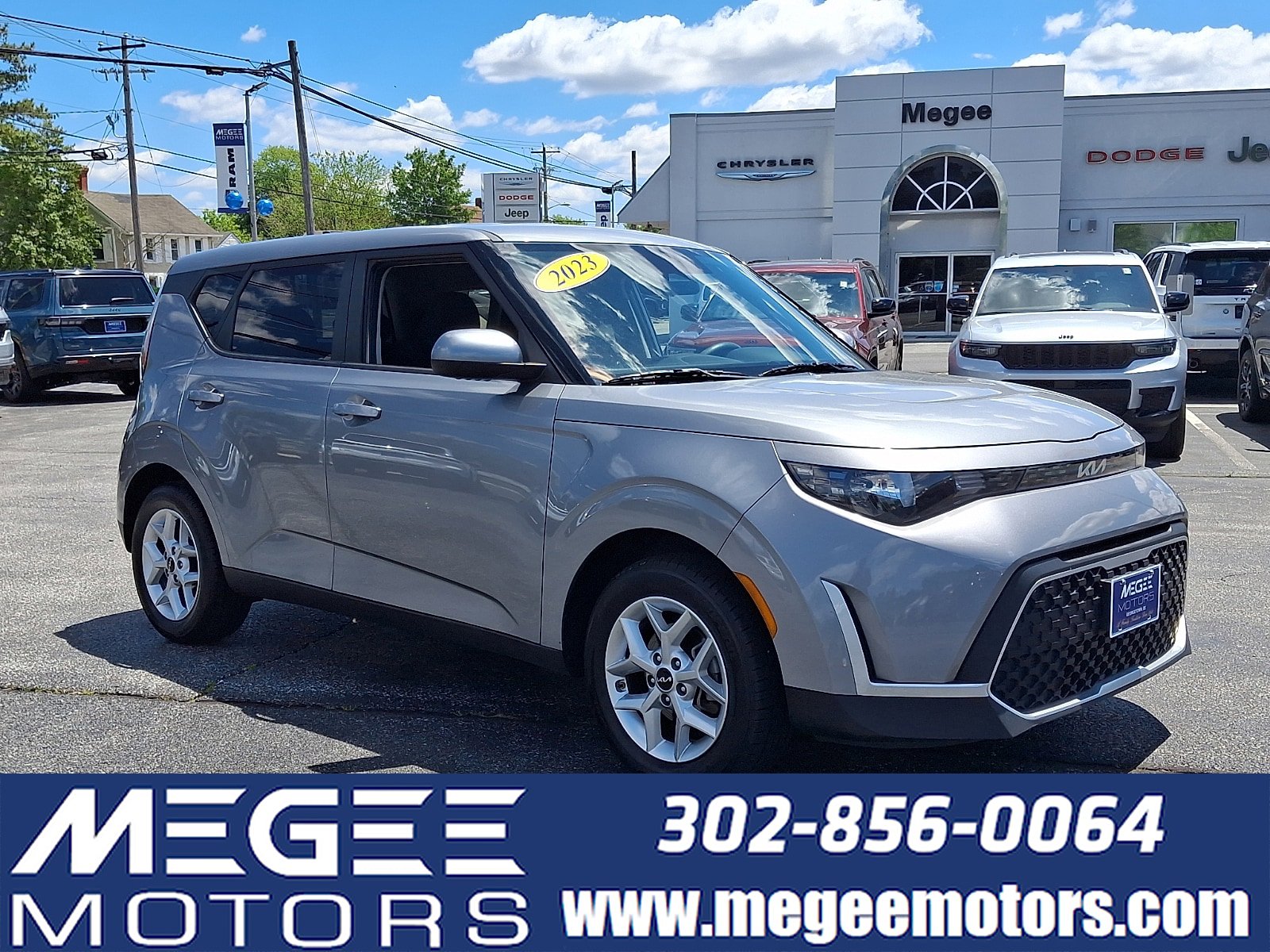 Used 2023 Kia Soul LX w/ Option Group 015 FWD video 1