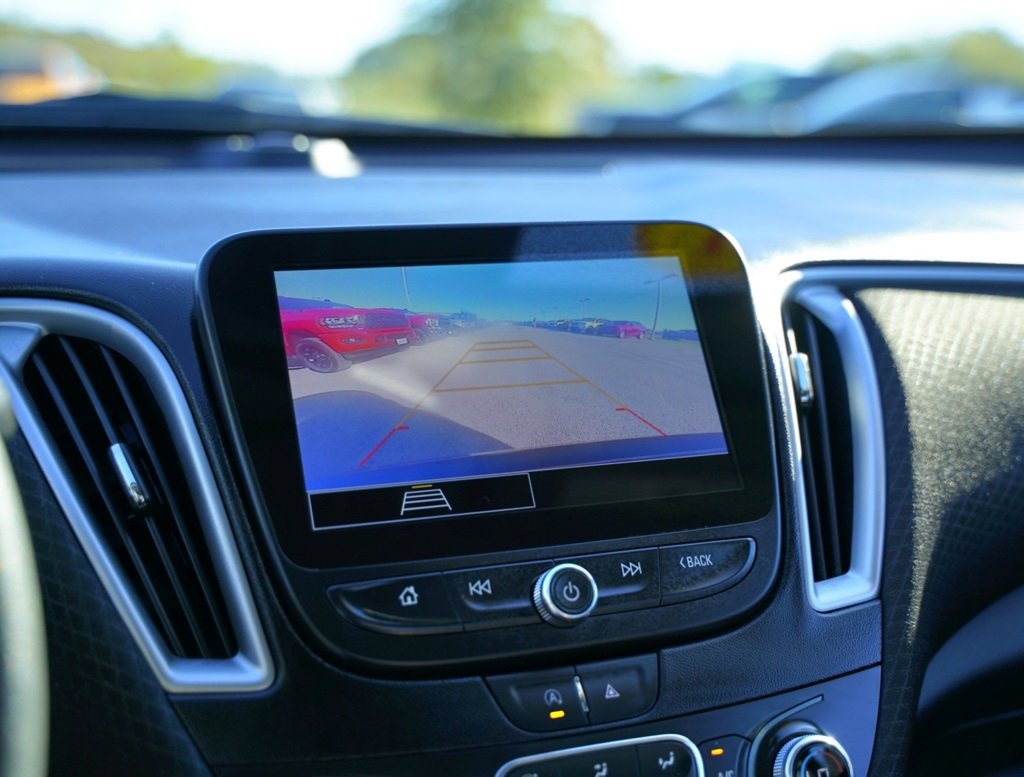 Used 2023 Chevrolet Malibu LT image 15