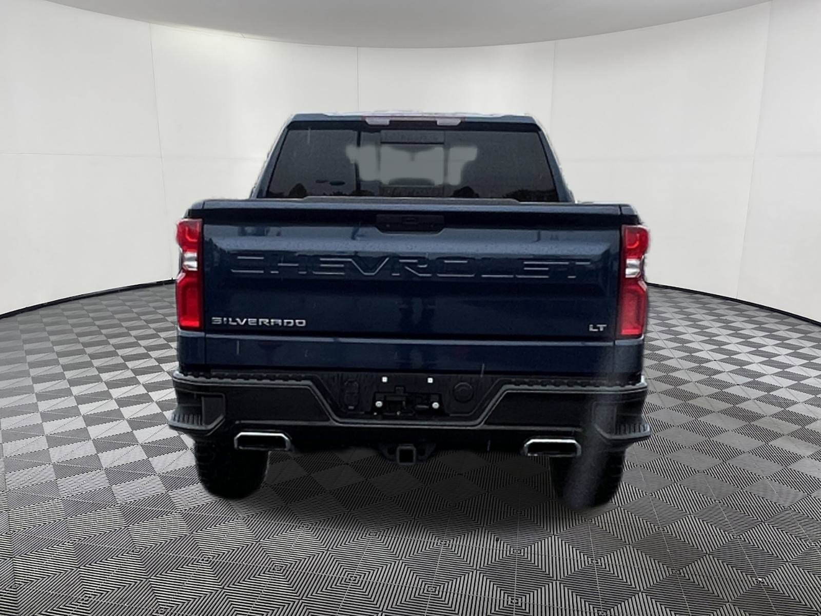 Used 2021 Chevrolet Silverado 1500 LT Trail Boss w/ Convenience Package II image 5